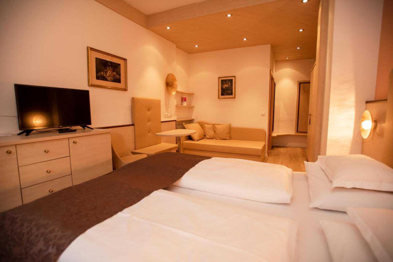 Hotel Anatol Merano Exterior photo
